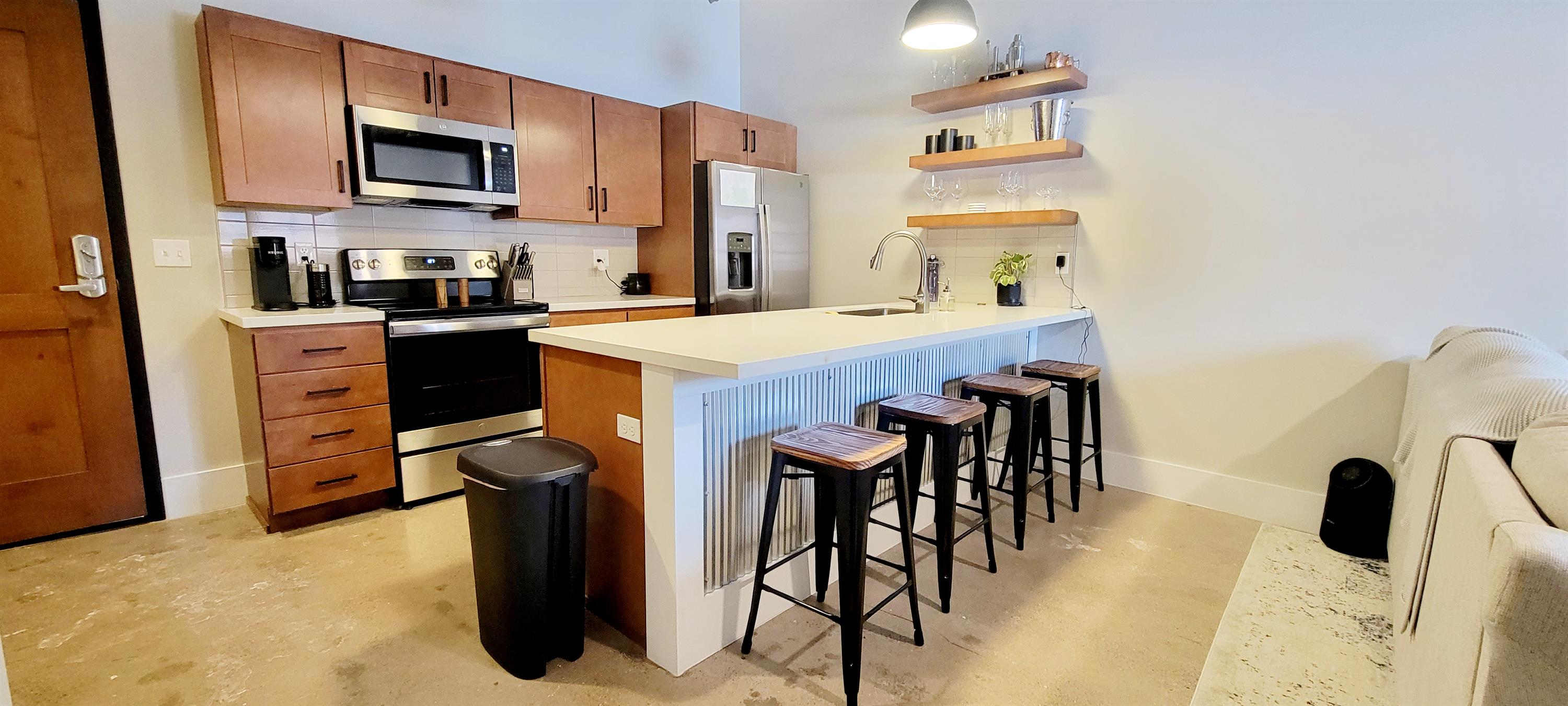 895 Washington Street #320